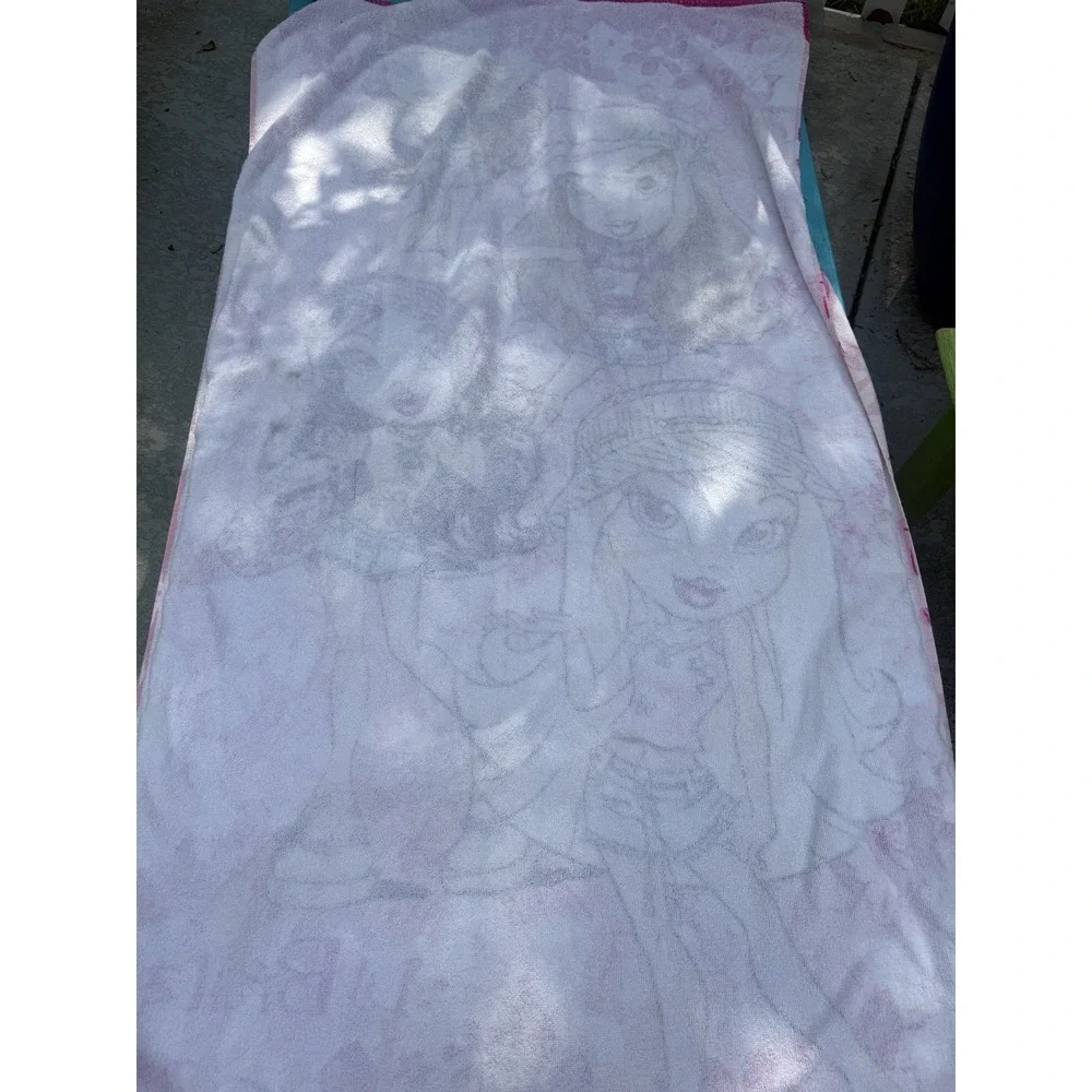 Vintage Lil Bratz Paradise Beach Towel Hot Pink Flower 4 Doll  MGA 2003 Y2K